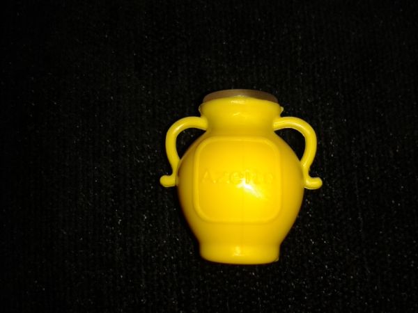 botija plastica amarela cód: 009